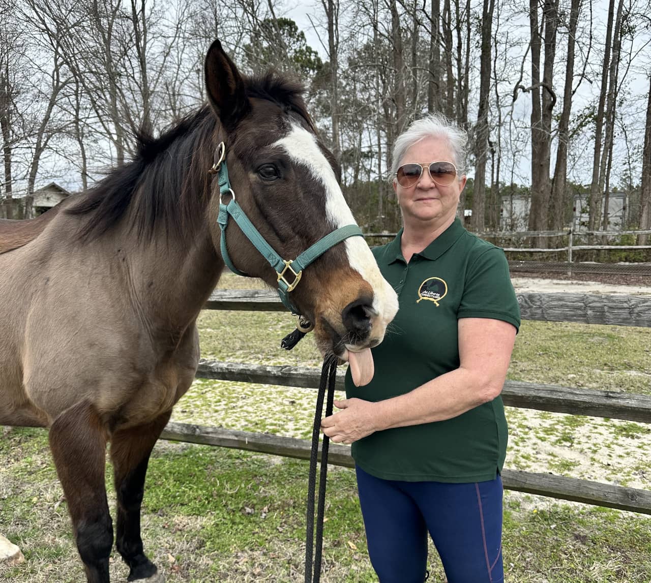 linda d with horse